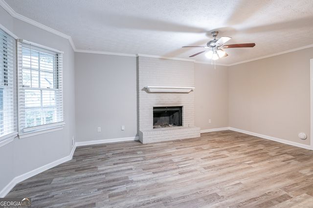 1507 Hillside Drive SE, Conyers, GA 30094