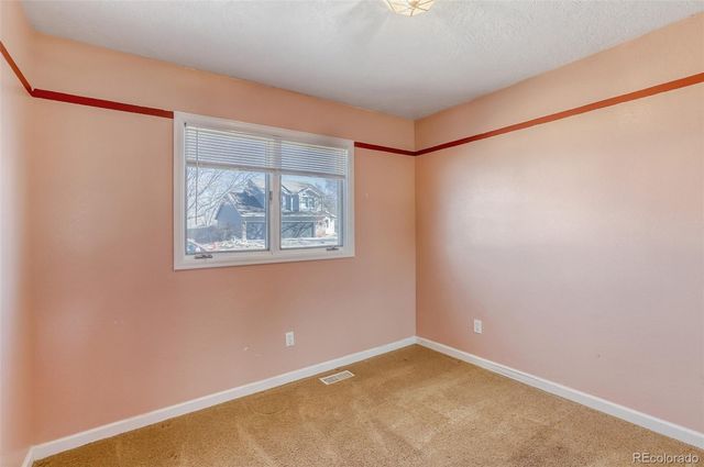 225 43rd Avenue, Greeley, CO 80634