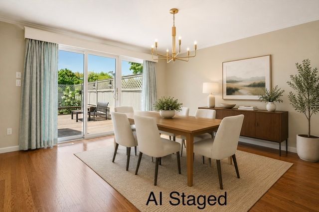 22 Floret Circle 22, Hingham, MA 02043