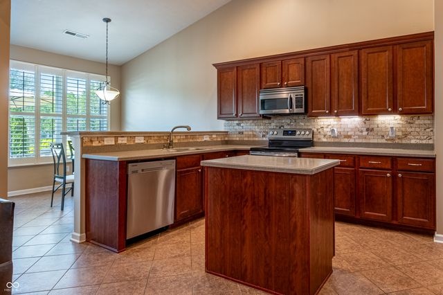 12394 Cold Stream Road, Noblesville, IN 46060