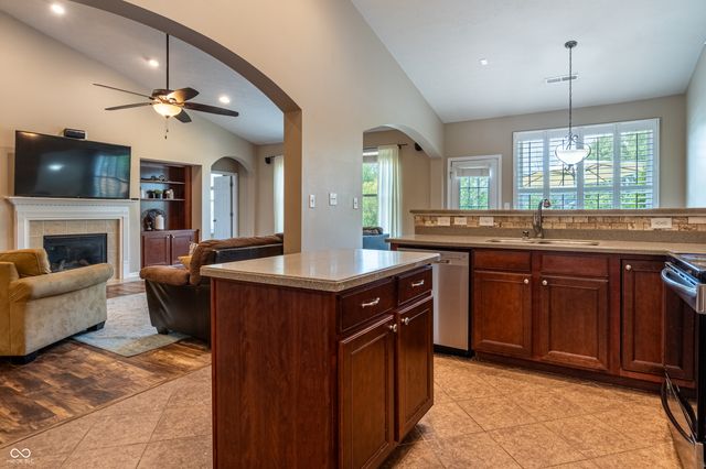 12394 Cold Stream Road, Noblesville, IN 46060