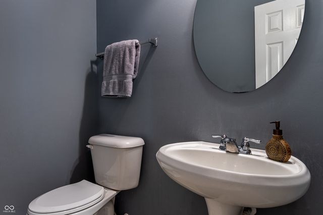 12394 Cold Stream Road, Noblesville, IN 46060