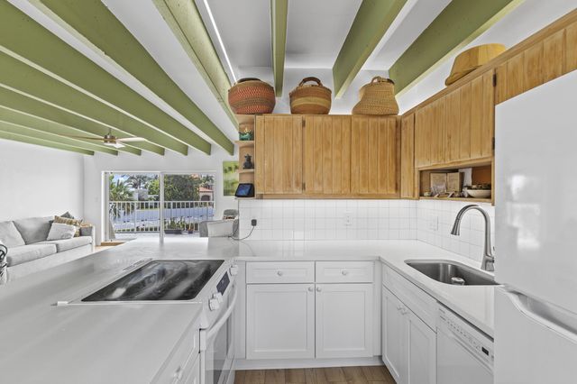 3500 S Ocean Boulevard 315, Palm Beach, FL 33480