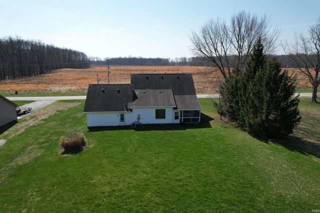 4335 E Arrowhead Road, Monticello, IN 47960
