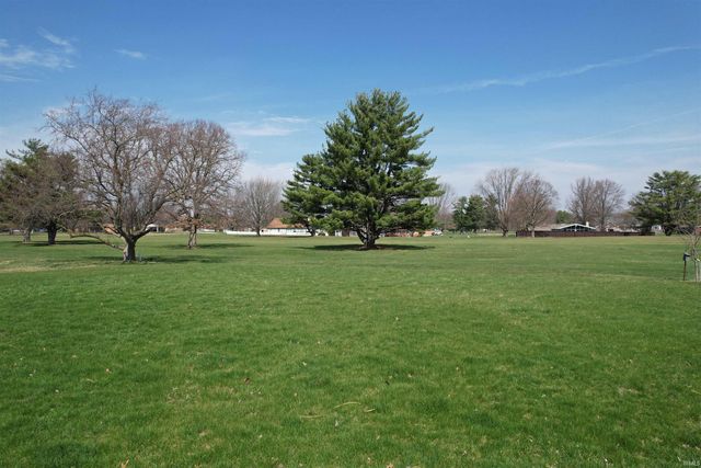 4335 E Arrowhead Road, Monticello, IN 47960