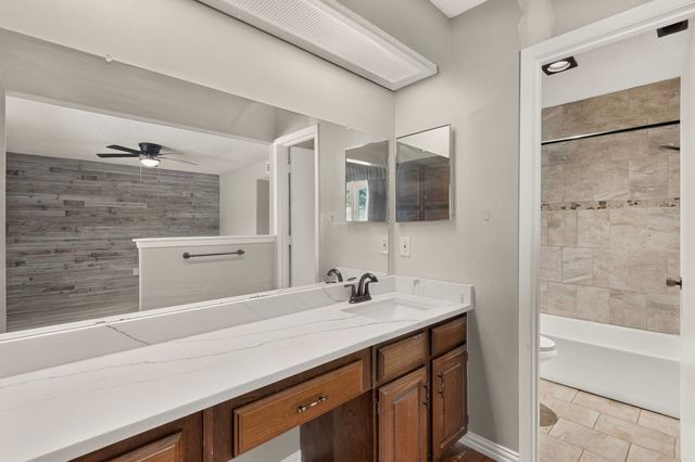 7305 Southridge Trail, Fort Worth, TX 76133