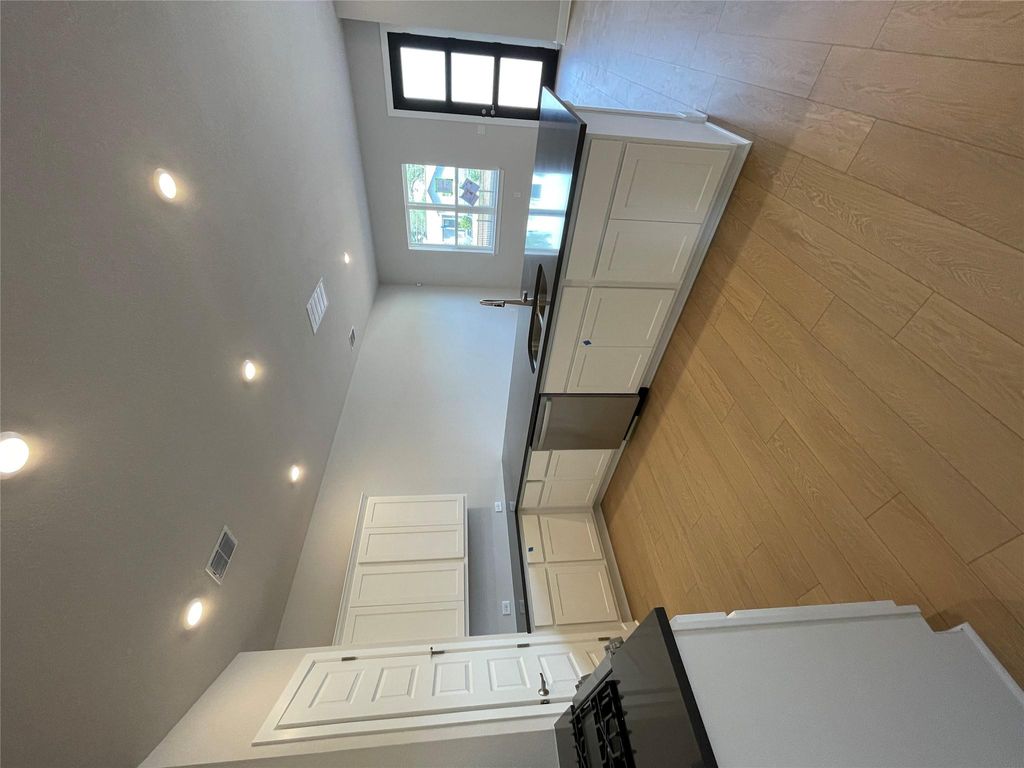 4701 Wally Ave A, Austin, TX 78721