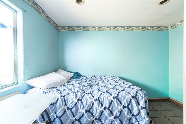 11044 Borden Avenue, Pacoima, CA 91331