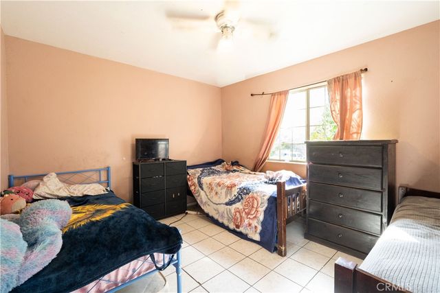 11044 Borden Avenue, Pacoima, CA 91331