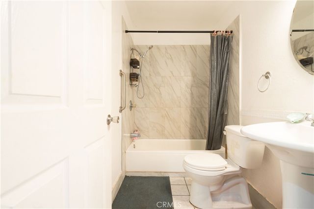 11044 Borden Avenue, Pacoima, CA 91331