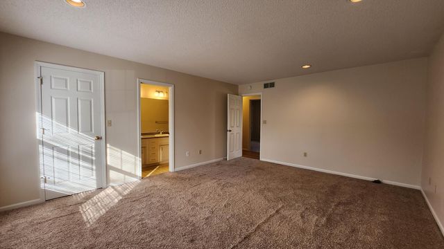1009 SHEFFIELD CT, Columbia, MO 65203