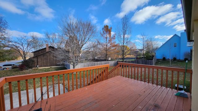1009 SHEFFIELD CT, Columbia, MO 65203