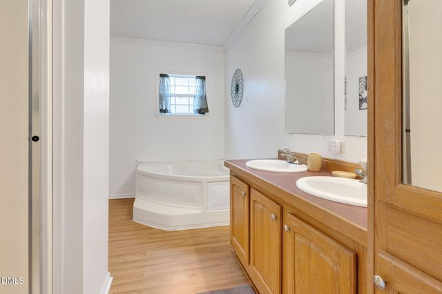 795 Patterson, Broadway, NC 27505