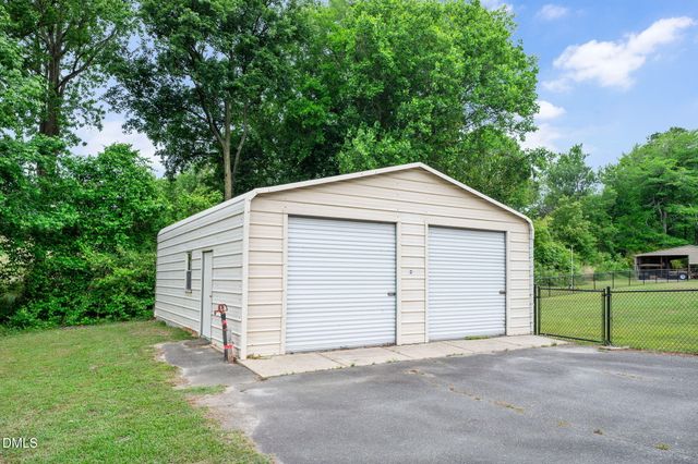 795 Patterson, Broadway, NC 27505