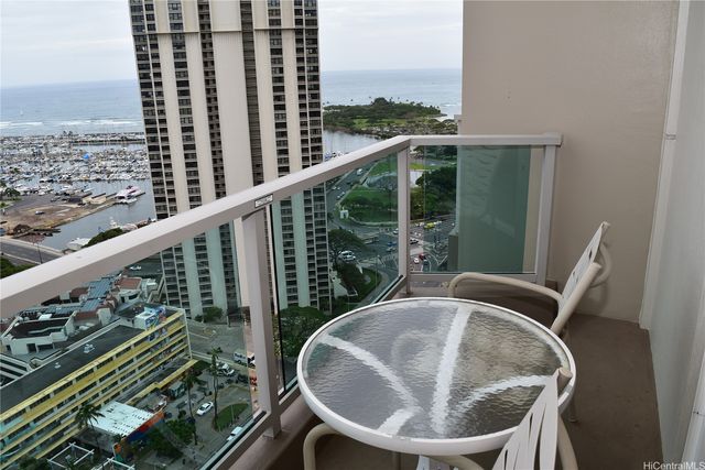 410 Atkinson Drive 2818, Honolulu, HI 96814