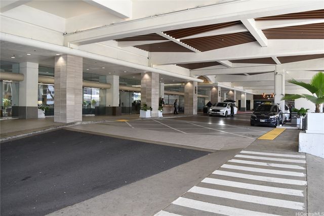 410 Atkinson Drive 2818, Honolulu, HI 96814