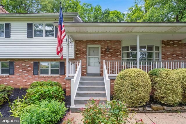 3884 POINT OF ROCKS RD, Jefferson, MD 21755