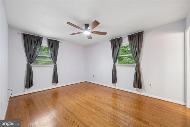 3884 POINT OF ROCKS RD, Jefferson, MD 21755