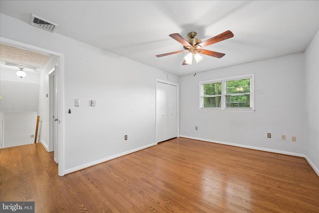 3884 POINT OF ROCKS RD, Jefferson, MD 21755