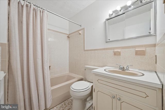 3884 POINT OF ROCKS RD, Jefferson, MD 21755