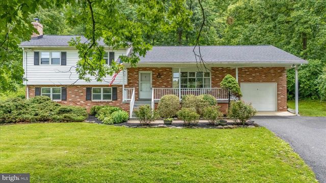 3884 POINT OF ROCKS RD, Jefferson, MD 21755