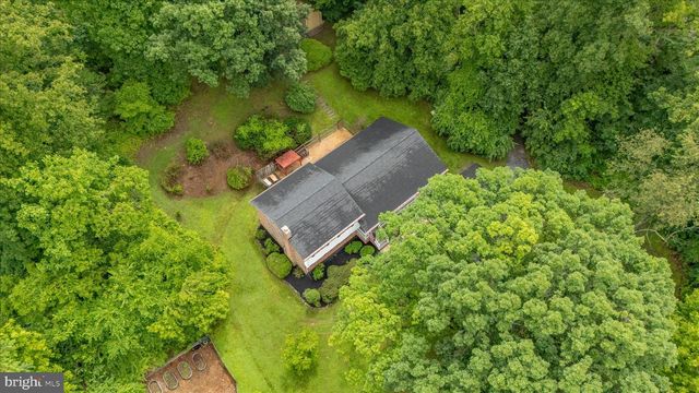3884 POINT OF ROCKS RD, Jefferson, MD 21755