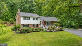 3884 POINT OF ROCKS RD, Jefferson, MD 21755
