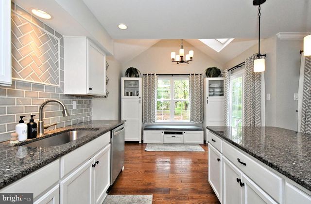 176 FILLY DR, North Wales, PA 19454