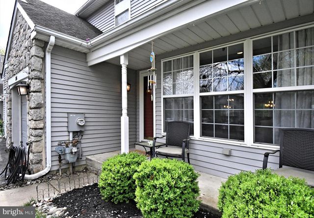 176 FILLY DR, North Wales, PA 19454