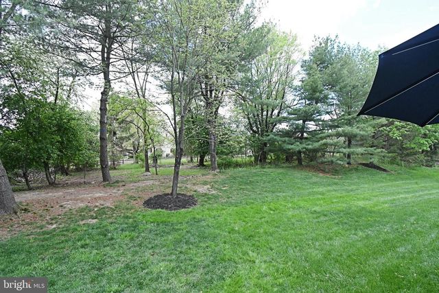 176 FILLY DR, North Wales, PA 19454