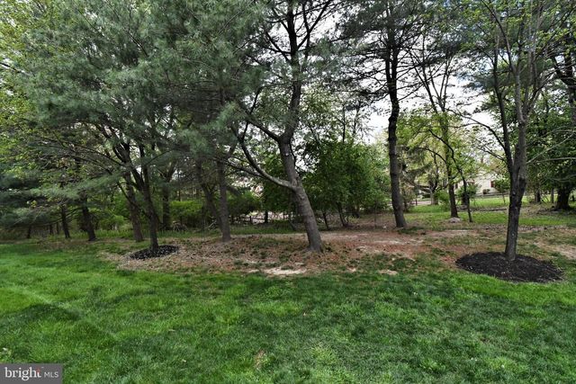 176 FILLY DR, North Wales, PA 19454