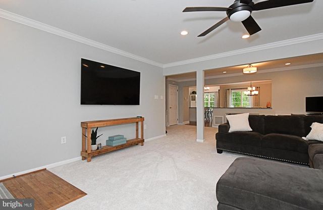 176 FILLY DR, North Wales, PA 19454