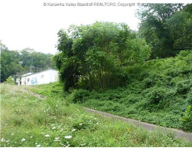 48 Williams Street, Charleston, WV 25302