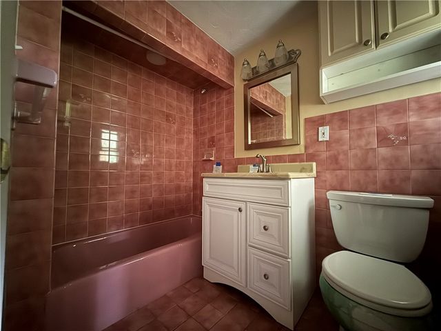 243 Deerfield Road, Cranston, RI 02920