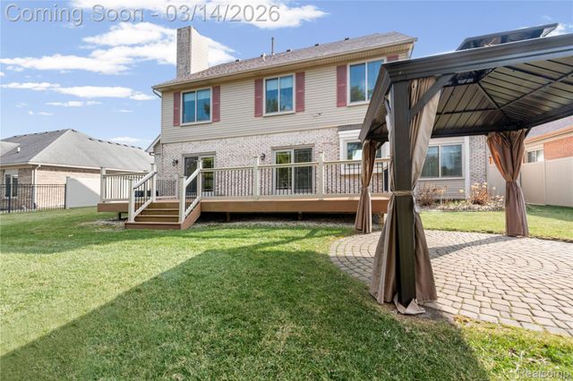 18890 Church Hill Drive, Riverview, MI 48193