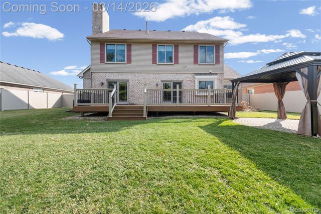 18890 Church Hill Drive, Riverview, MI 48193