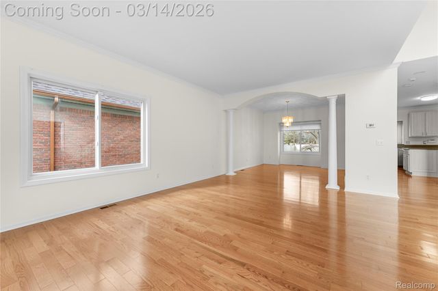 18890 Church Hill Drive, Riverview, MI 48193