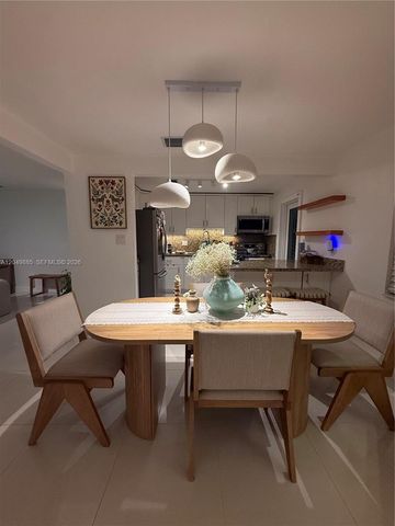 1902 N 24th Avenue, Hollywood, FL 33020