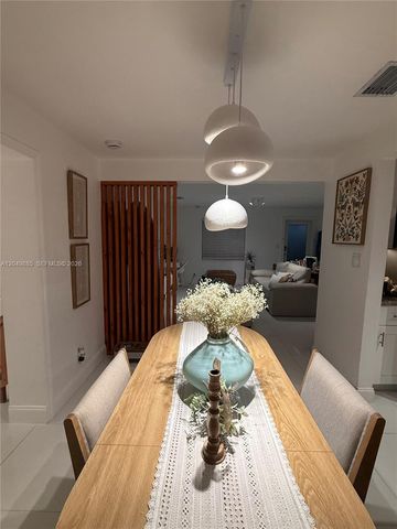 1902 N 24th Avenue, Hollywood, FL 33020