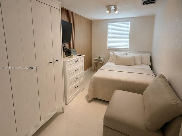 1902 N 24th Avenue, Hollywood, FL 33020