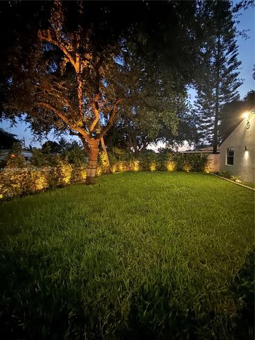 1902 N 24th Avenue, Hollywood, FL 33020