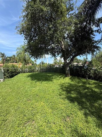 1902 N 24th Avenue, Hollywood, FL 33020