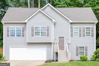 154 Mineral Springs Lane, Newnan, GA 30263