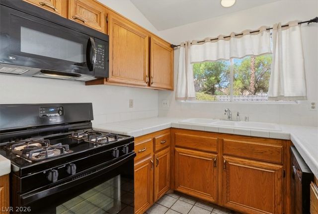 4328 Peaceful Path Court, North Las Vegas, NV 89032