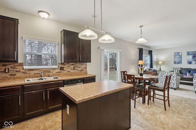 1826 Silverton Drive, Avon, IN 46123