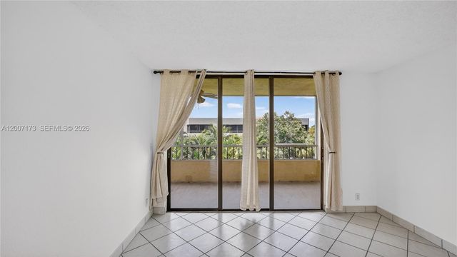 1850 Homewood Blvd 5010, Delray Beach, FL 33445