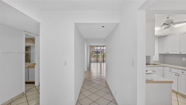 1850 Homewood Blvd 5010, Delray Beach, FL 33445
