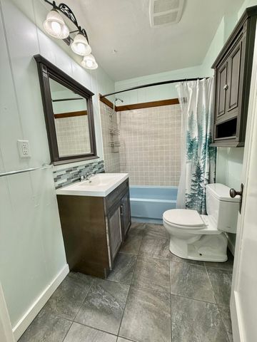 1914 Portland Street, Klamath Falls, OR 97601