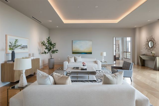 4205 Buena Vista Street 501, Dallas, TX 75205