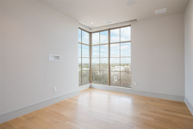 4205 Buena Vista Street 501, Dallas, TX 75205